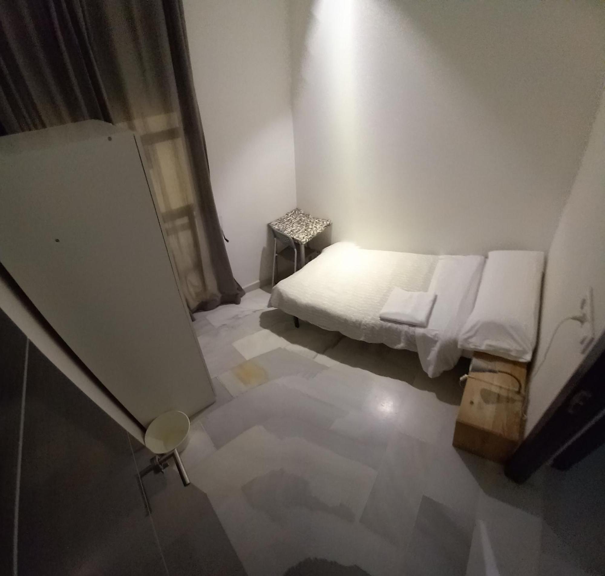 Hostel Central Sevilla * Seville